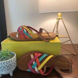 NIB - Forever Emilia Sandals - Rainbow Strap Sandals - Size 8.5 - NEW